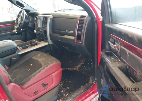 2016 Ram 1500 Rebel z USA, uszkodzony, nr VIN 1C6RR7YT0GS385134